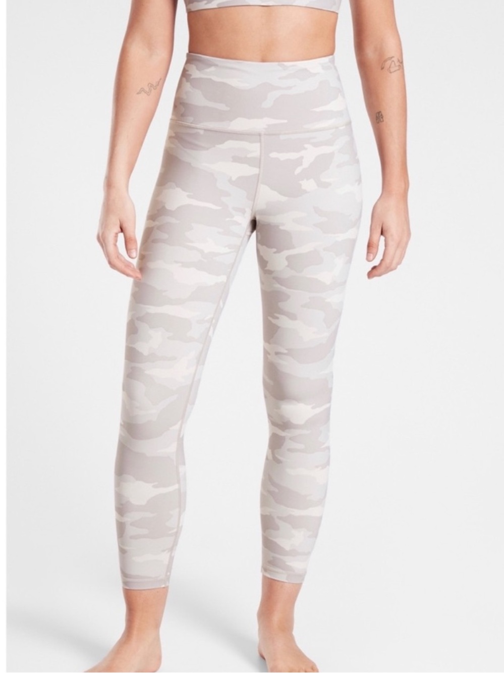 Athleta Elation 7/8  Taupe Camo Leggings